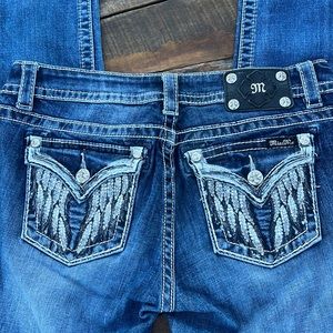 MISS ME Signature Jeans